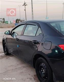 تۆیۆتا کۆرۆلا